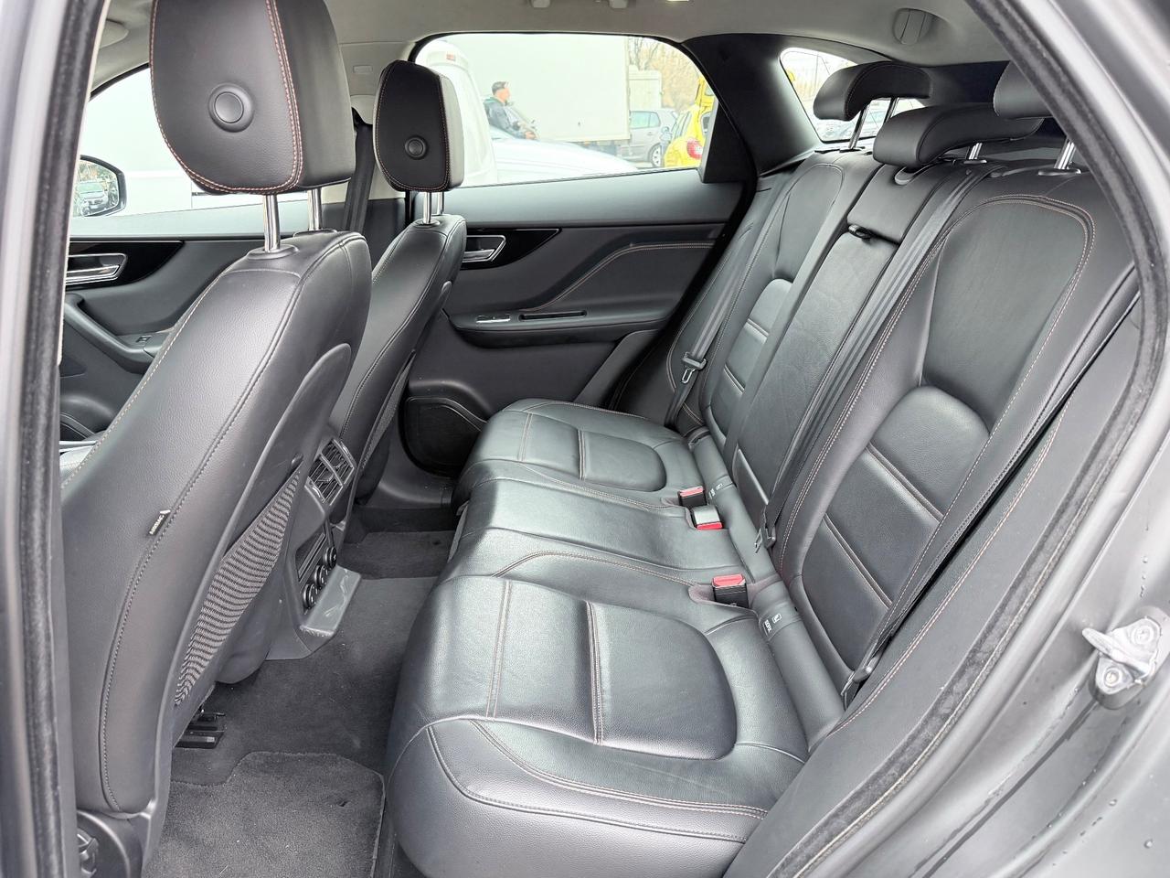 Jaguar F-Pace 2.0 D 180CV 4x4 AWD aut. Prestige Euro6