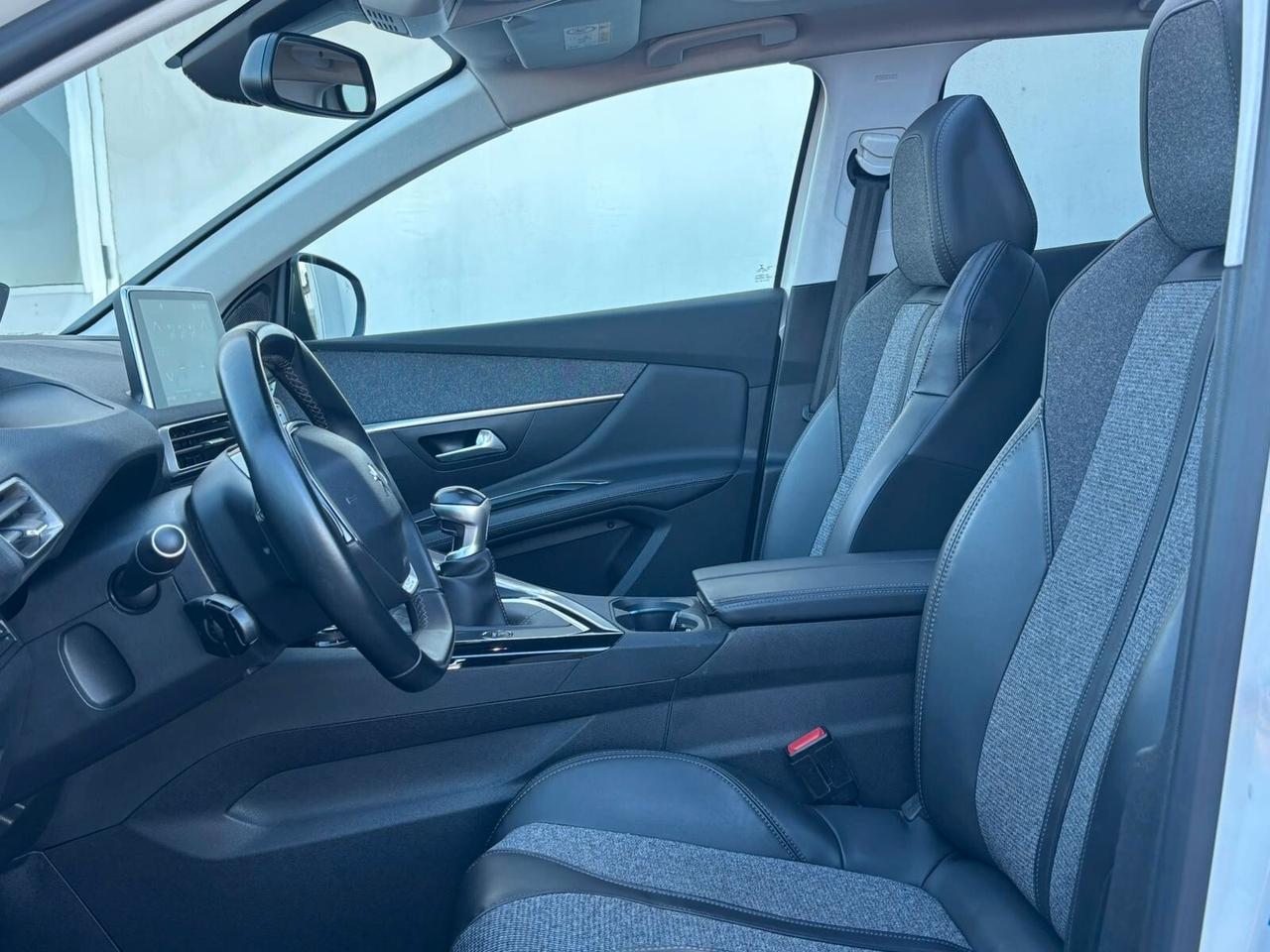 Peugeot 3008 BlueHDi 130 Allure