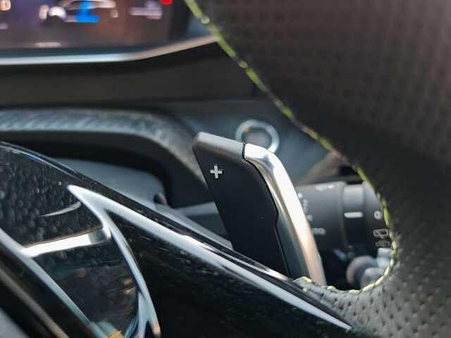 Peugeot 2008 Hybrid 136 e-DCS6 GT