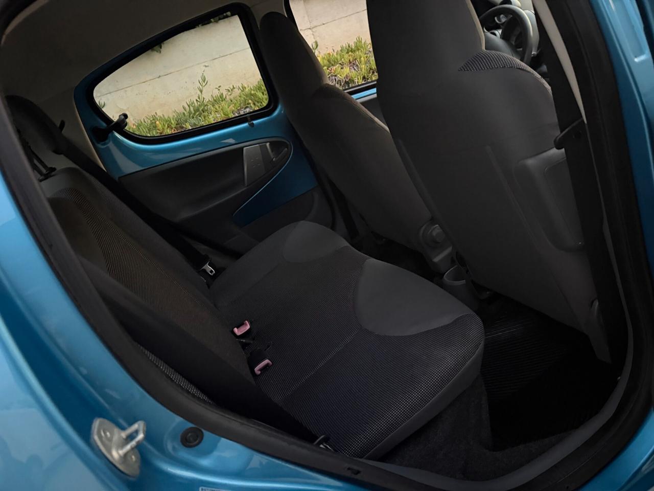 Peugeot 107 68 Cv Plaisir 2 cambio automatico 1.0