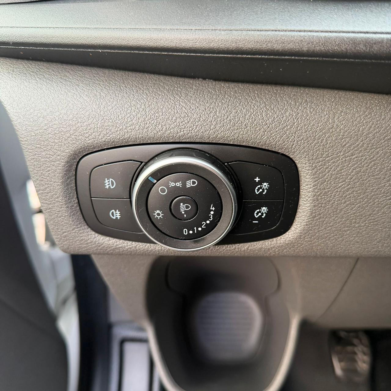 Ford Transit Custom 280 2.0 EcoBlue 130 PC Furgone Trend