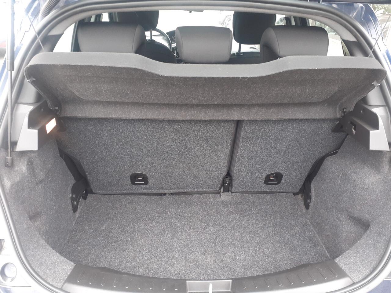 Lancia Ypsilon 1.0 FireFly 5 porte S&S Hybrid Ecochic Gold