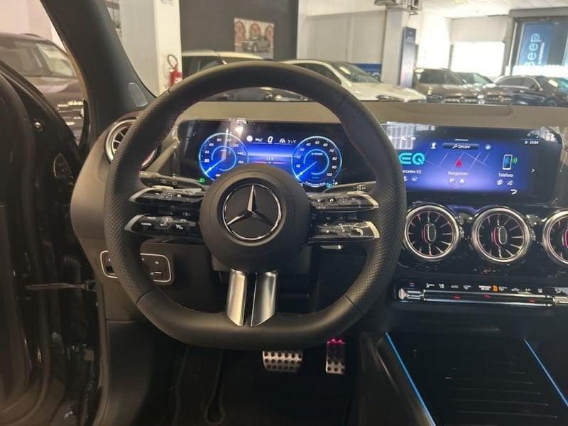 Mercedes-Benz EQA 300 4MATIC AMG Line Advanced