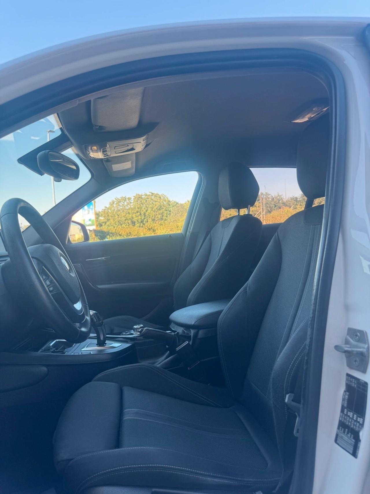 Bmw 118d 5p. Sport Automatico