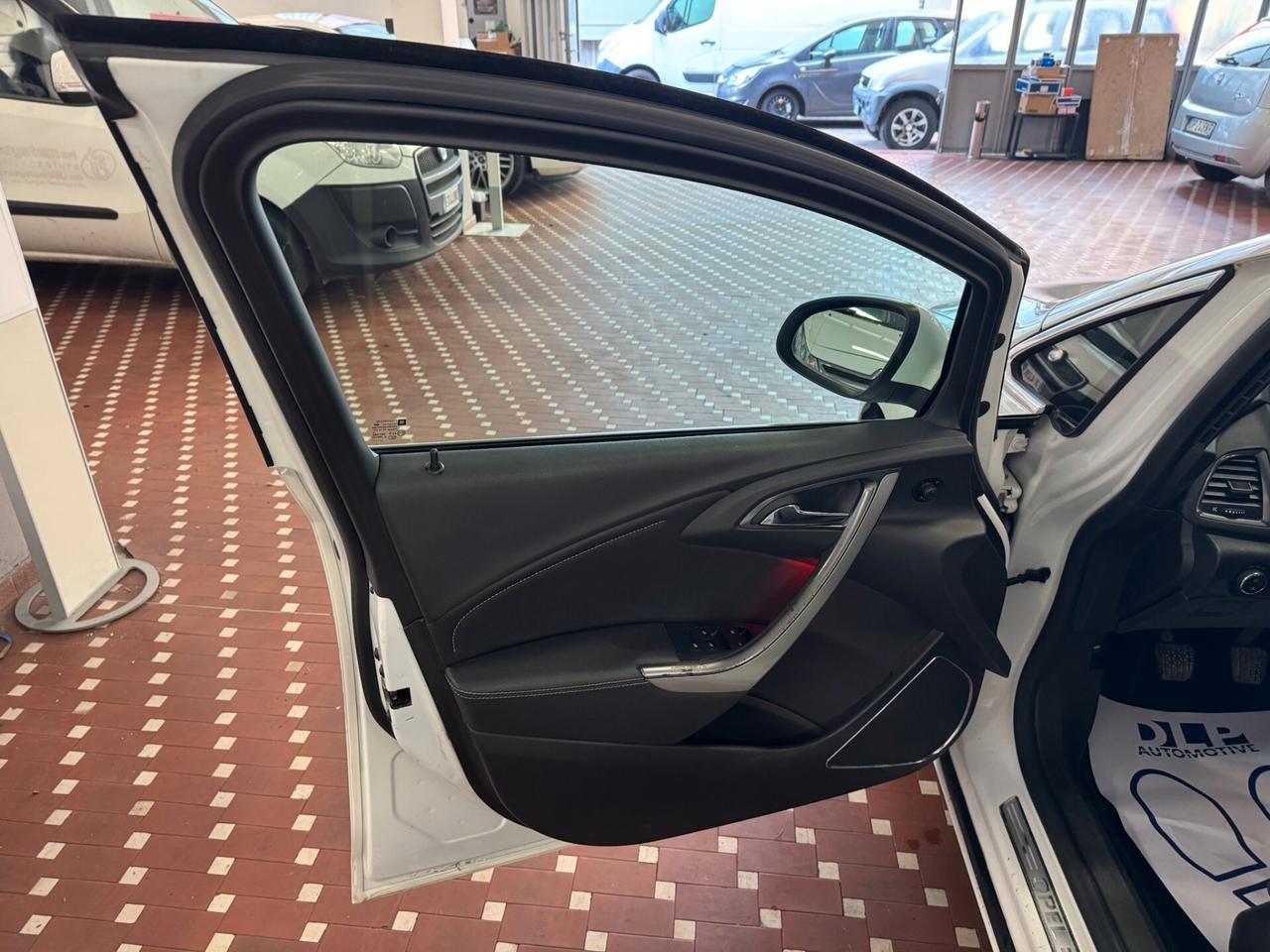 Opel Astra 1.7 CDTI 125CV 5 porte Cosmo - UNICO PROPRIETARIO