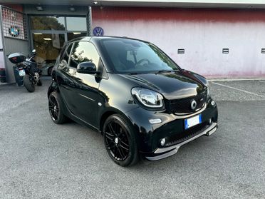 Smart ForTwo BRABUS 0.9 Turbo twinamic cabrio Xclusive BLACK NIGHT Permute Rate Garanzia