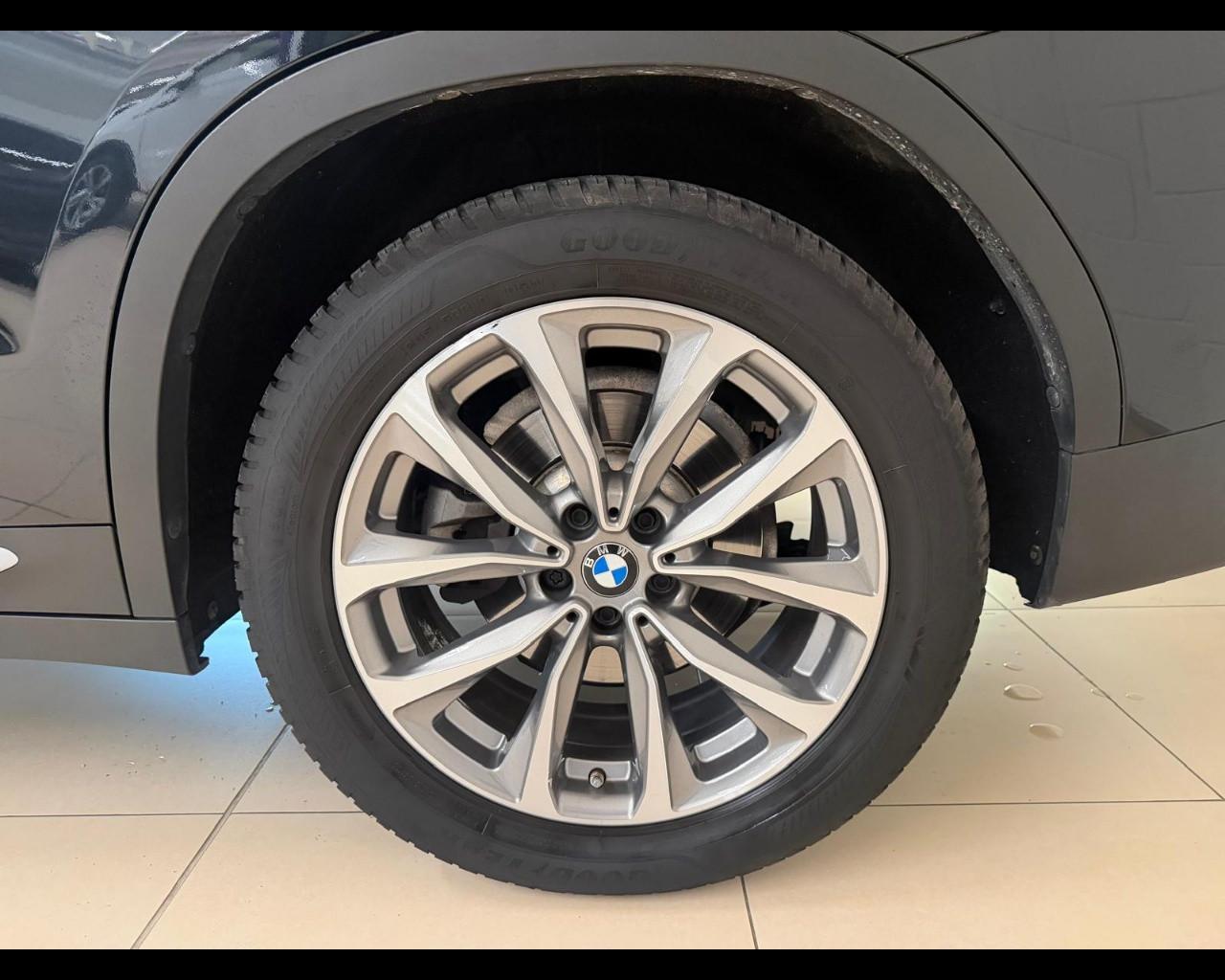 BMW X3 (G01/F97) - X3 xDrive20d 48V