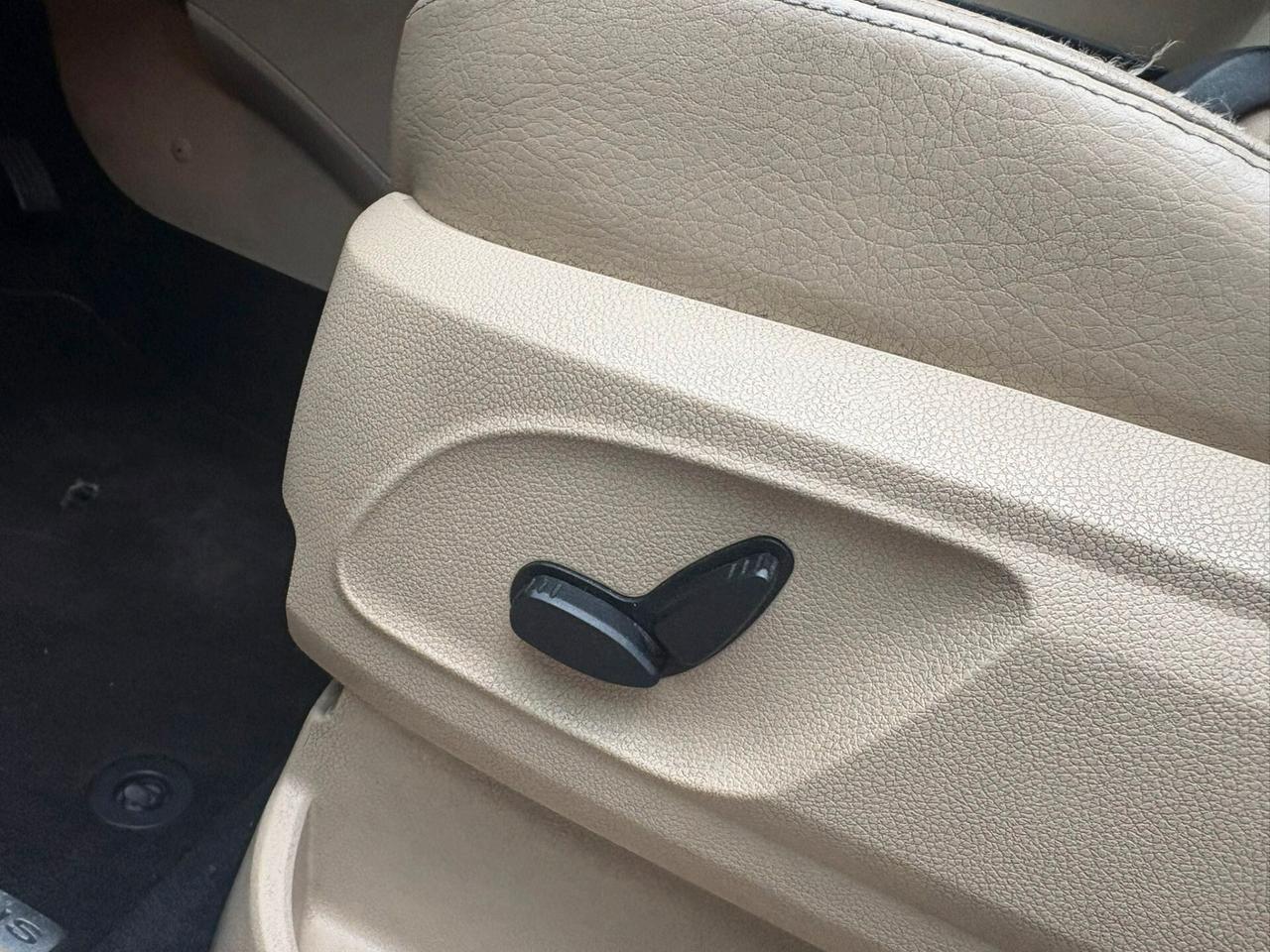 Ford Focus C-Max 2.0 TDCi (136CV)