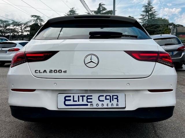 Mercedes-Benz CLA 200 Shooting Brake d Executive "NAVI / PDC /TELECAMERA /