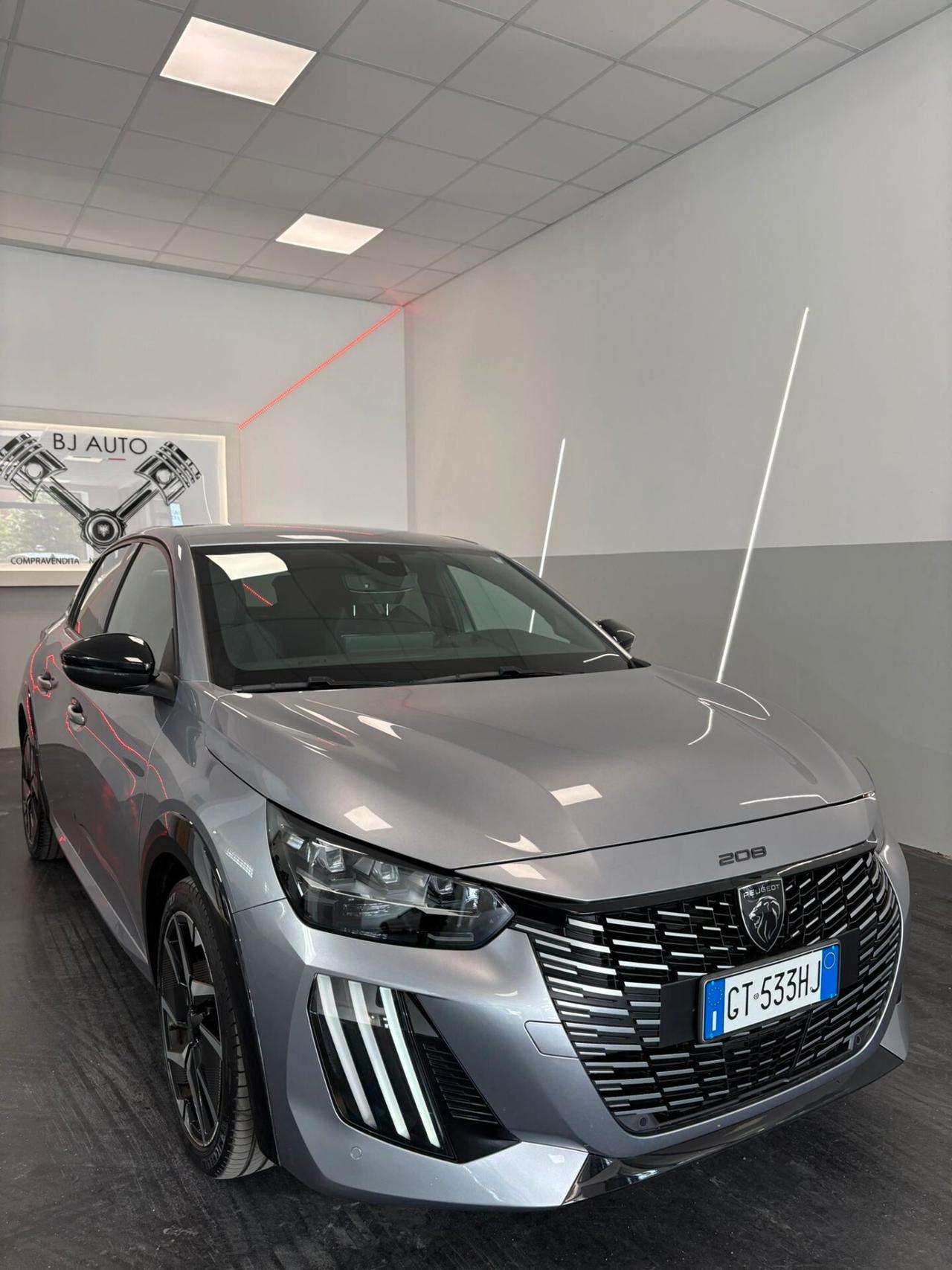 Peugeot 208 Hybrid 136 e-DCS6 GT