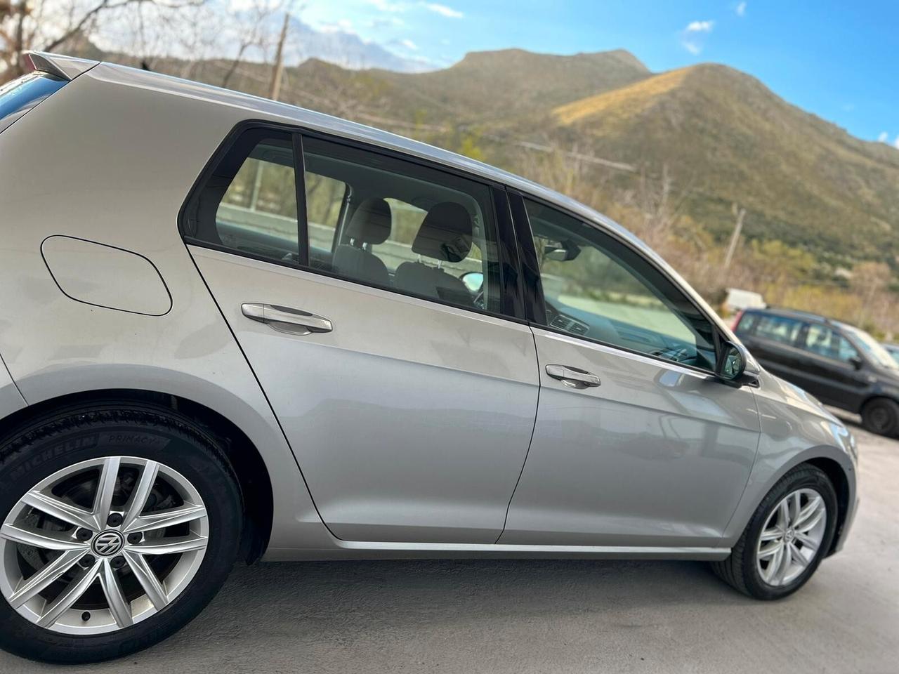 Volkswagen Golf 1.6 TDI 115CV DSG 5p. Business BlueMotion Technology