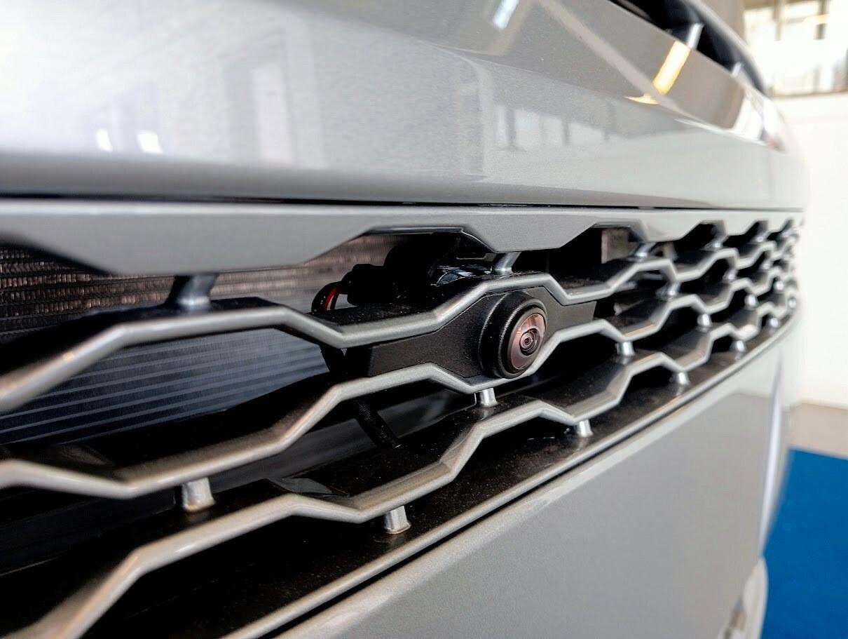 Volkswagen T7 Multivan 1.5 PHEV 4motion 245cv IQ LED GANCIO PORTE ELETTRICHE
