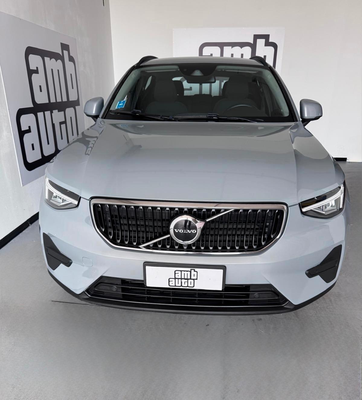 Volvo XC40 T2 automatico Essential