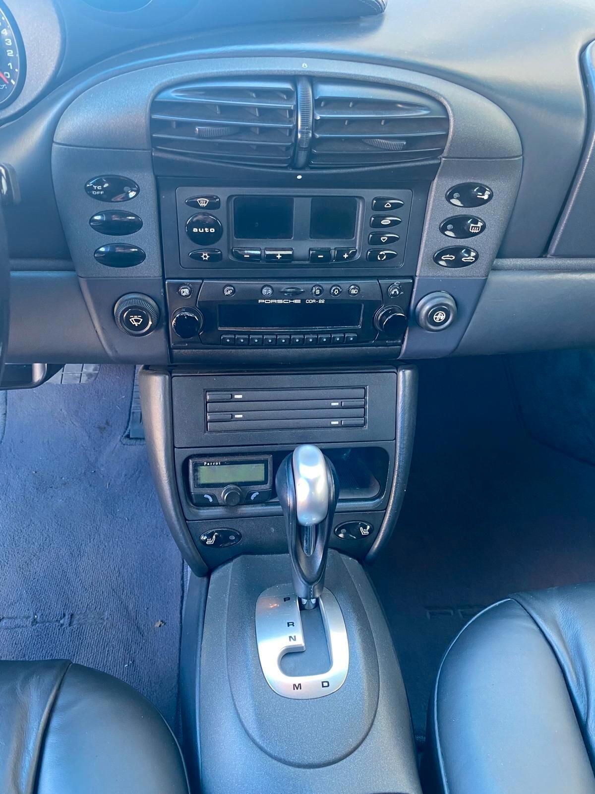 Porsche 996 CARRERA 911 CABRIO