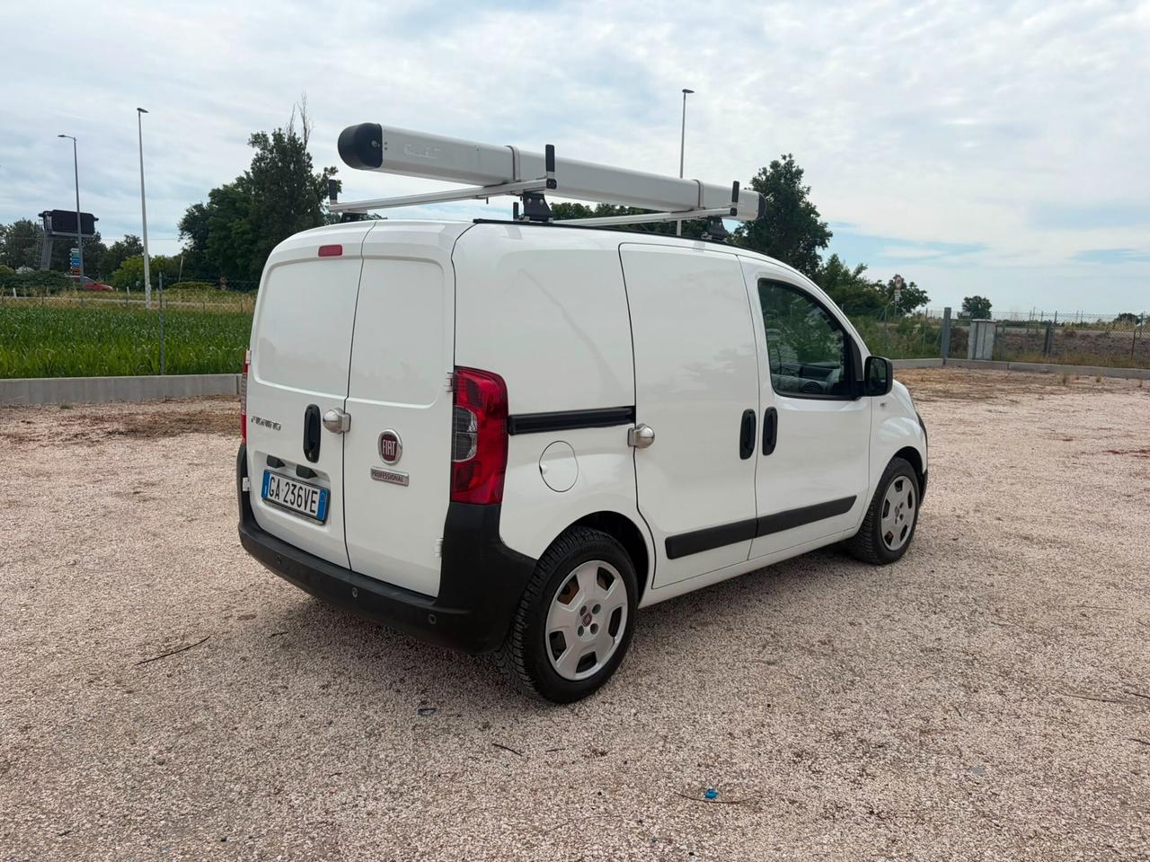Fiat Fiorino 1.3 MJT 95CV Cargo Adventure