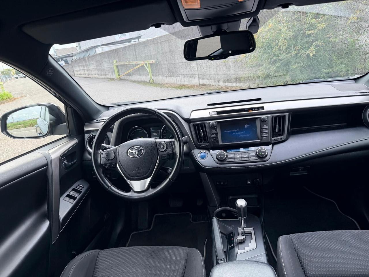 Toyota RAV 4 RAV4 2.5 Hybrid 2WD Lounge 197cv (145kw)