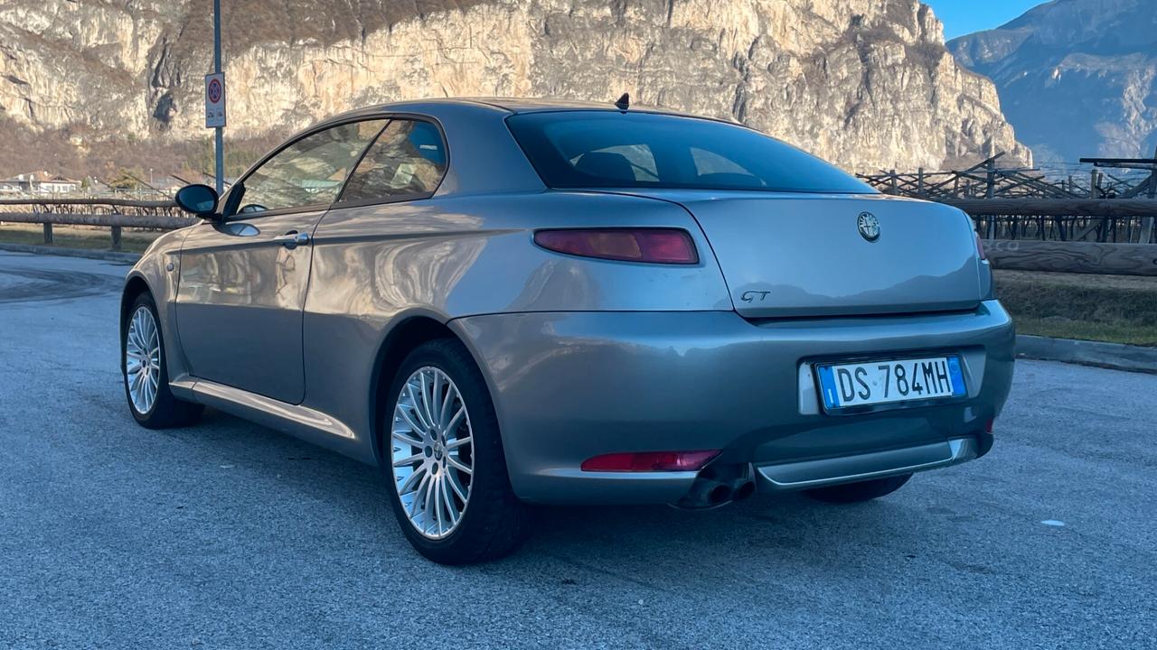 ALFA ROMEO GT 1.9 JTDM 150CV - 2008