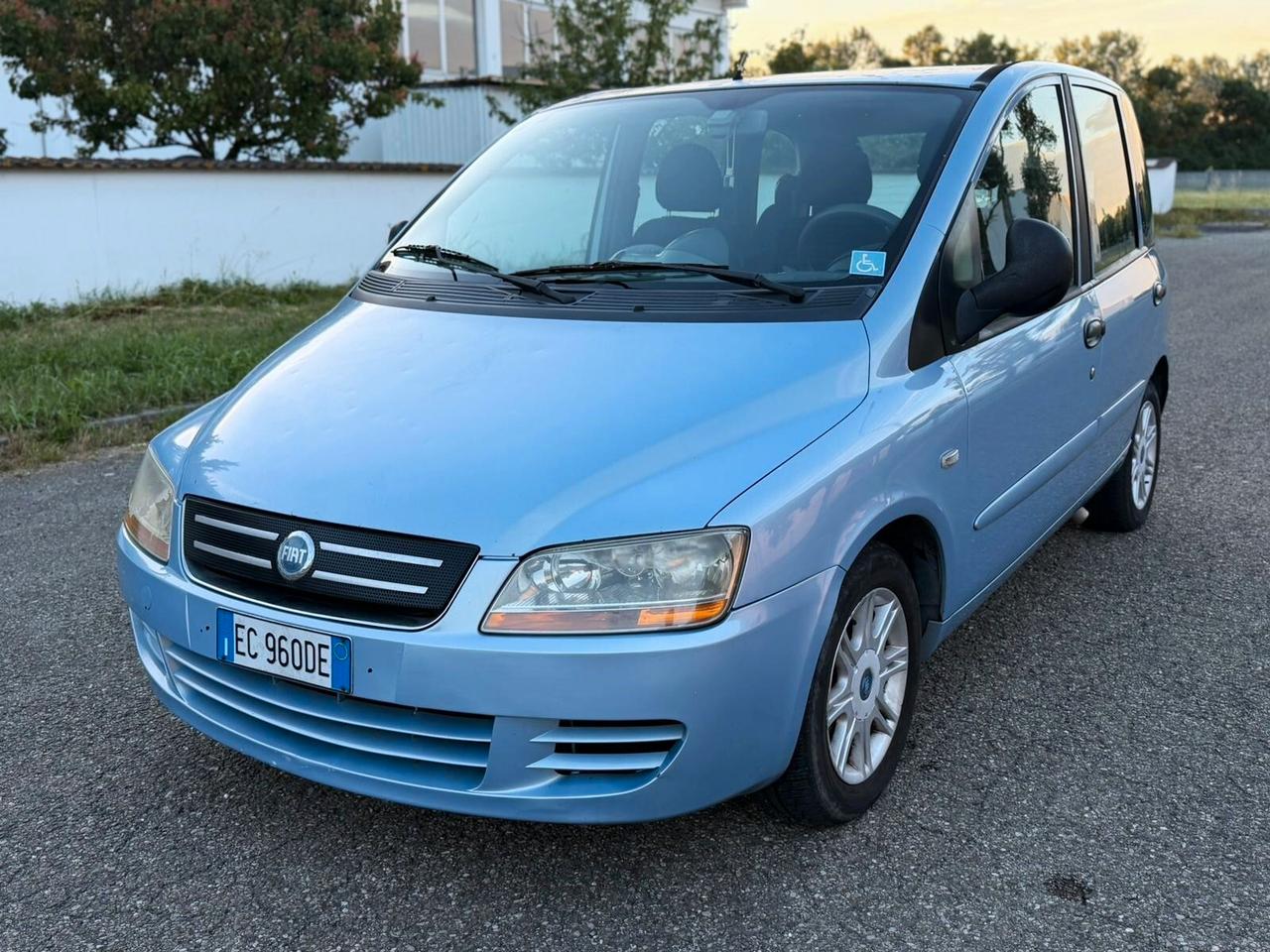 FIAT MULTIPLA 1.9 CON RAMPA PER DISABILI