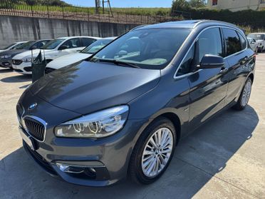BMW 218d Active Tourer LUXURY/TETTO/FULL LED/PELLE