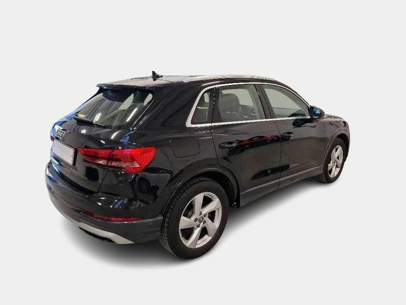 AUDI Q3 35 TDI S tronic Business Advanced