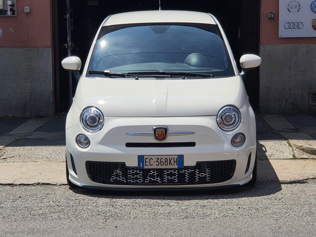 ABARTH 500 1.4 Turbo T-Jet 160 CV Essesse