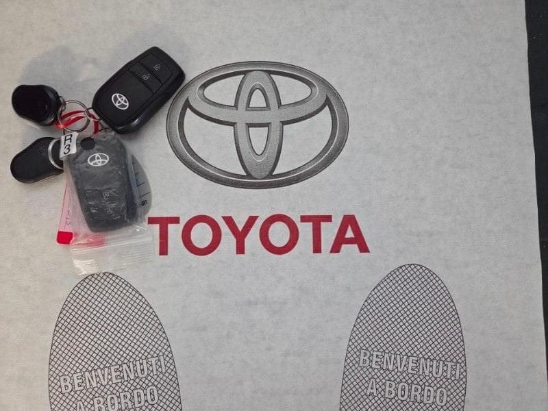 Toyota Yaris 4ª serie 1.5 Hybrid 5 porte Lounge