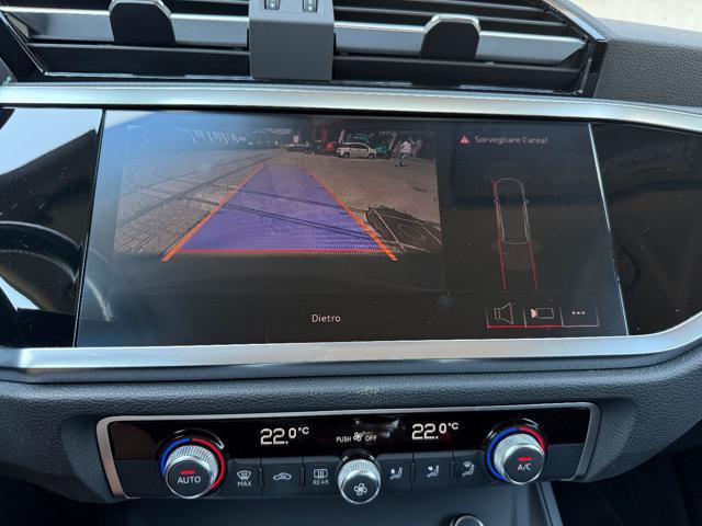 AUDI Q3 35 TDI S tronic Business