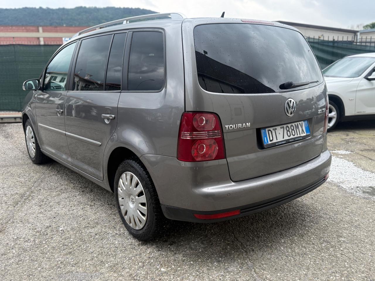 Volkswagen Touran 2.0 TDI DPF Highline