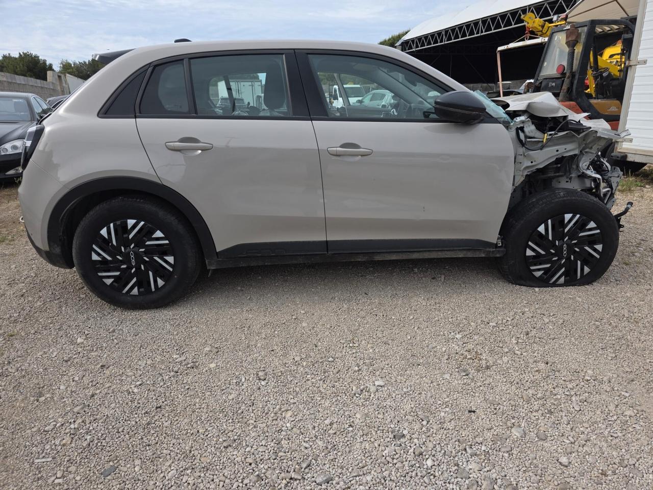 Fiat 600 Hybrid - 2024 SINISTRATA