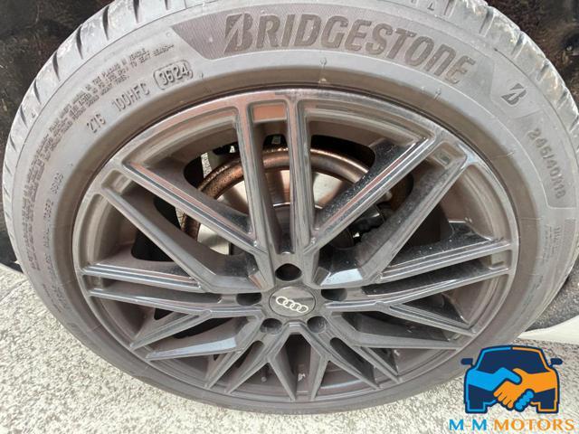 AUDI A4 Avant 2.0 TDI 150 CV S tronic Sport