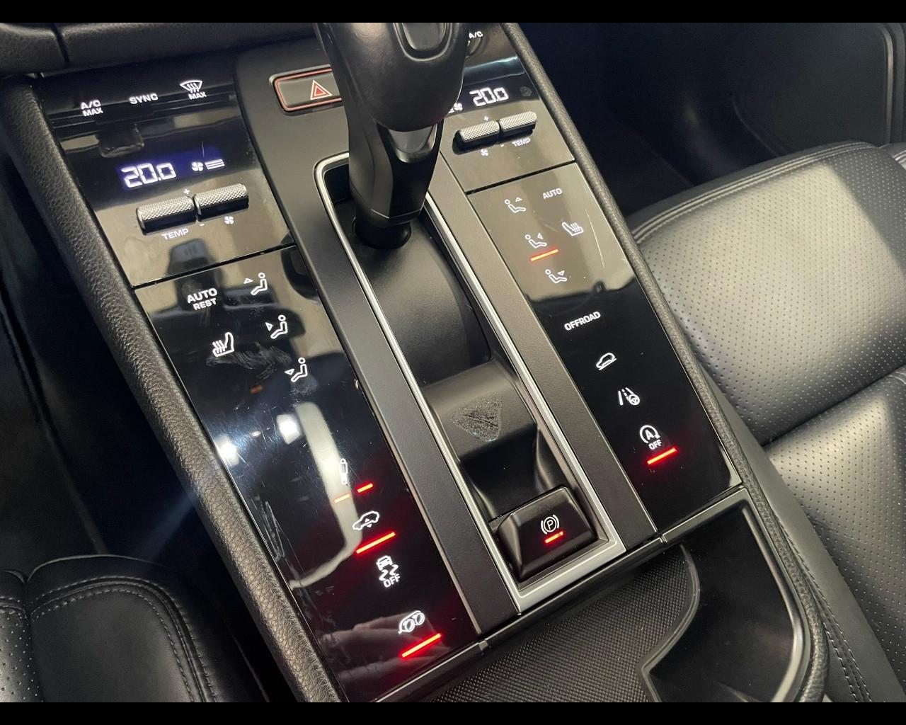 PORSCHE Macan 1ªs. '13-'25 - Macan 2.0 T