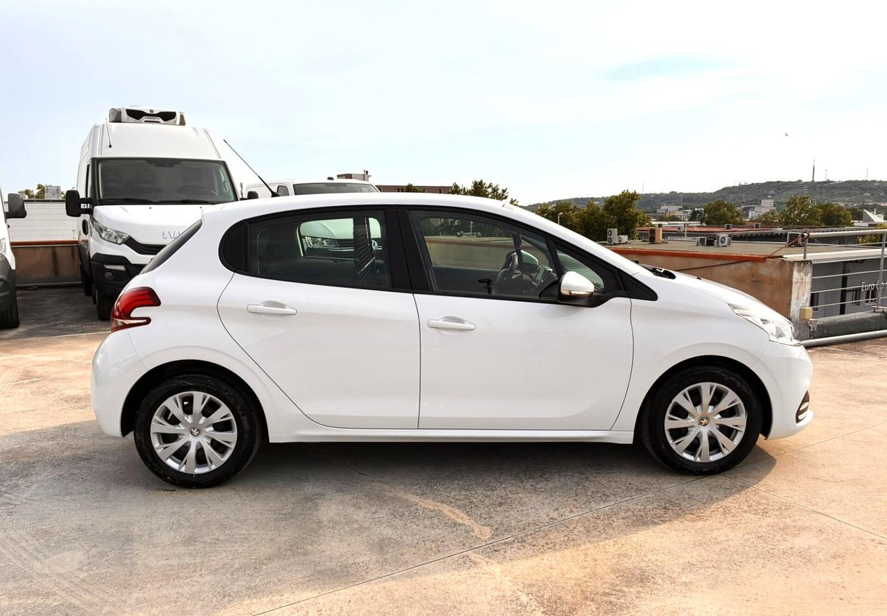Peugeot 208 Van 2 p.ti (autocarro)