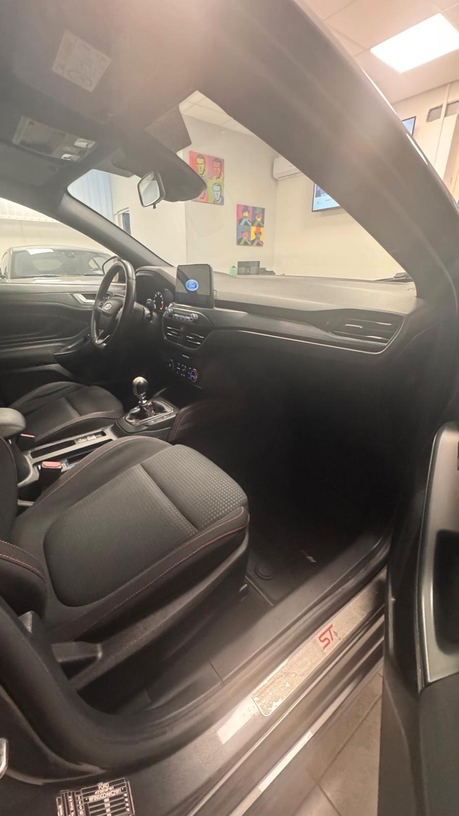 Ford Focus 1.5 TDCi 120 CV Start&Stop ST Line