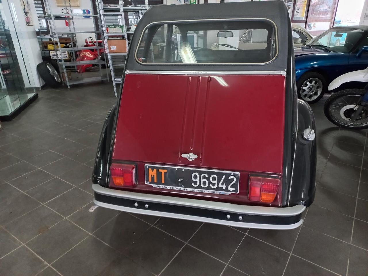 Citroen 2CV 6 Charleston