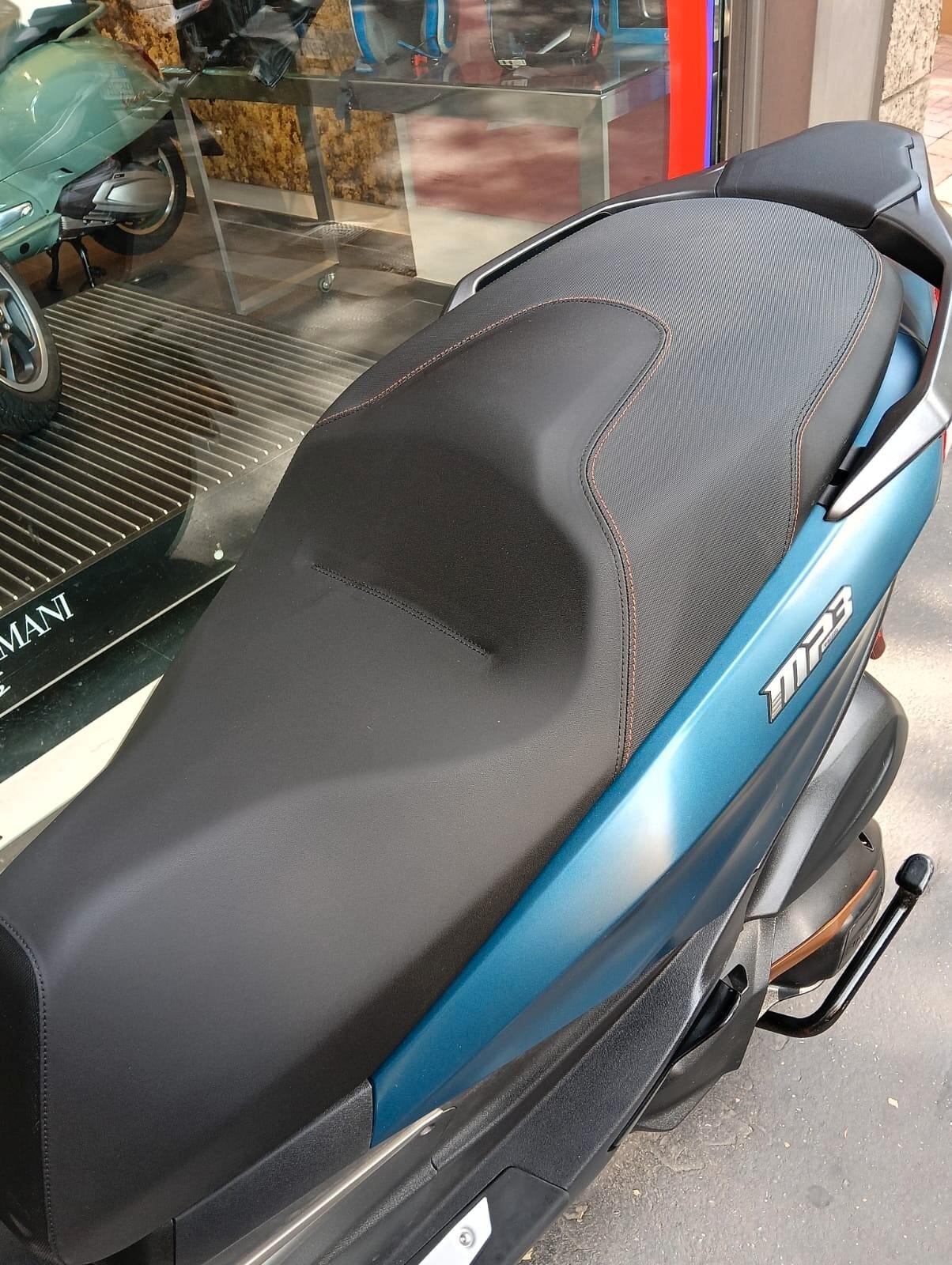 Piaggio MP3 530 hpe EXCLUSIVE