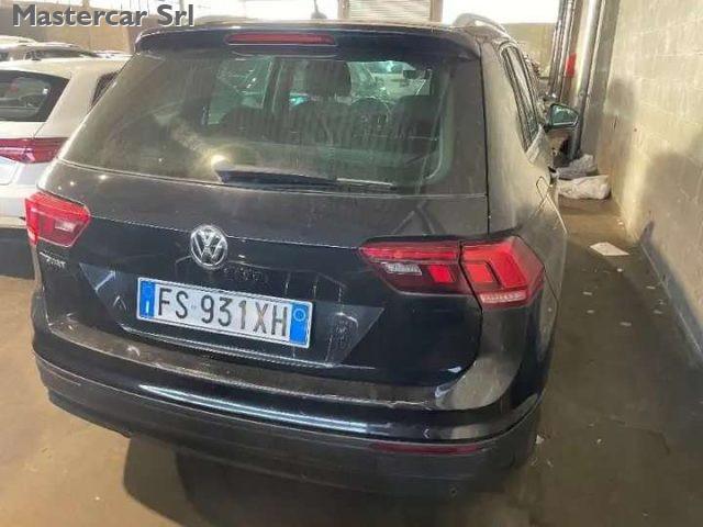 VOLKSWAGEN Tiguan Tiguan 2.0 tdi Business 150cv dsg - FS931XH