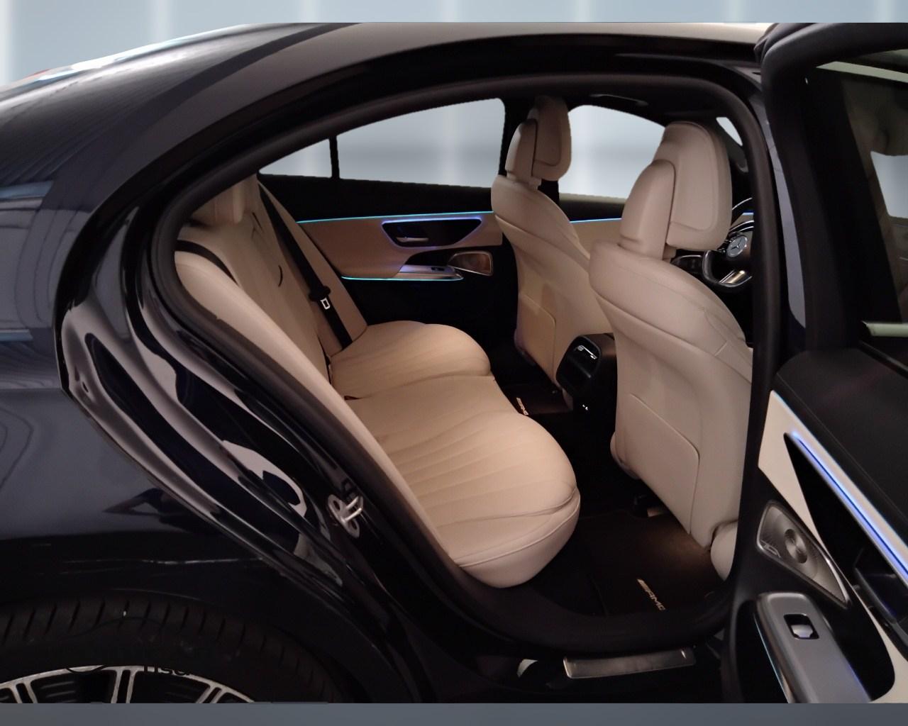Mercedes-Benz Classe E- W214 Berlina - E 220 d AMG Line Premium auto