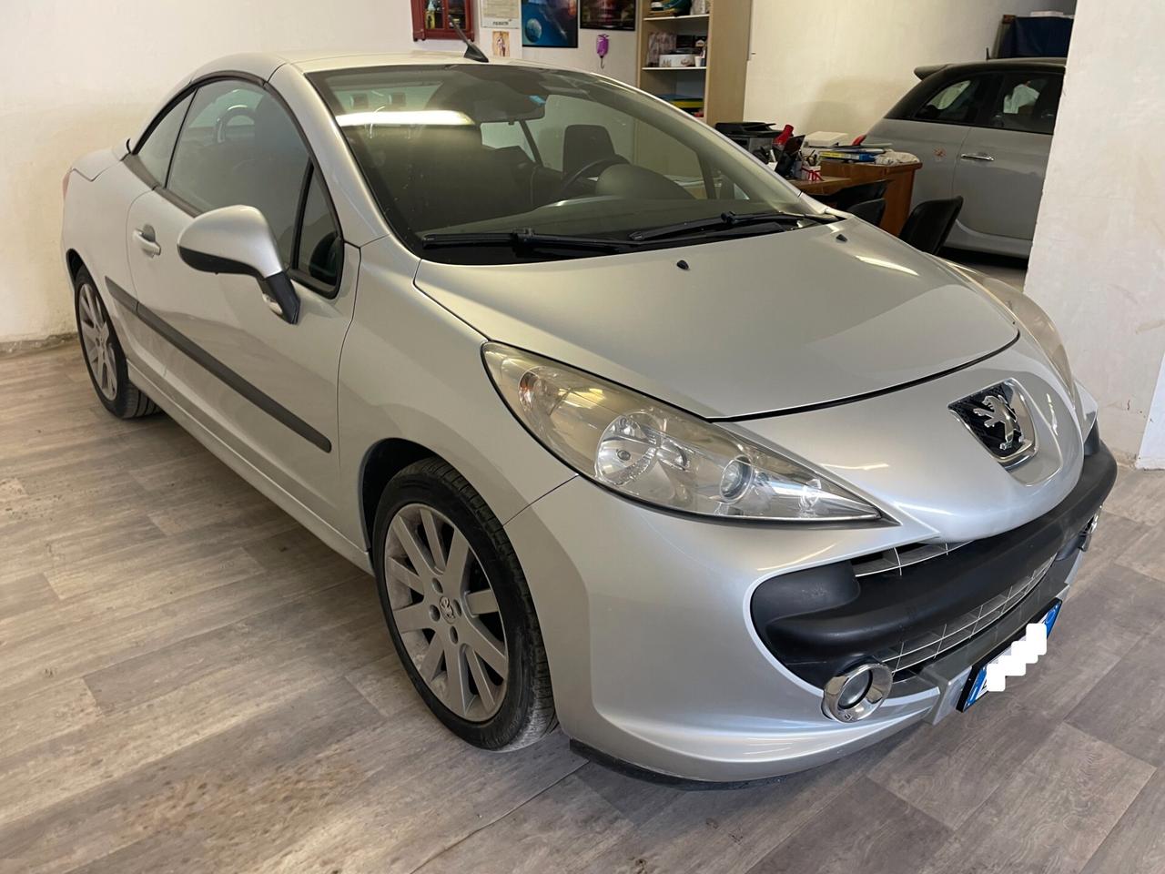 Peugeot 207 1.6 HDI 110CV CC Cabrio Féline tagliandata distribuzione