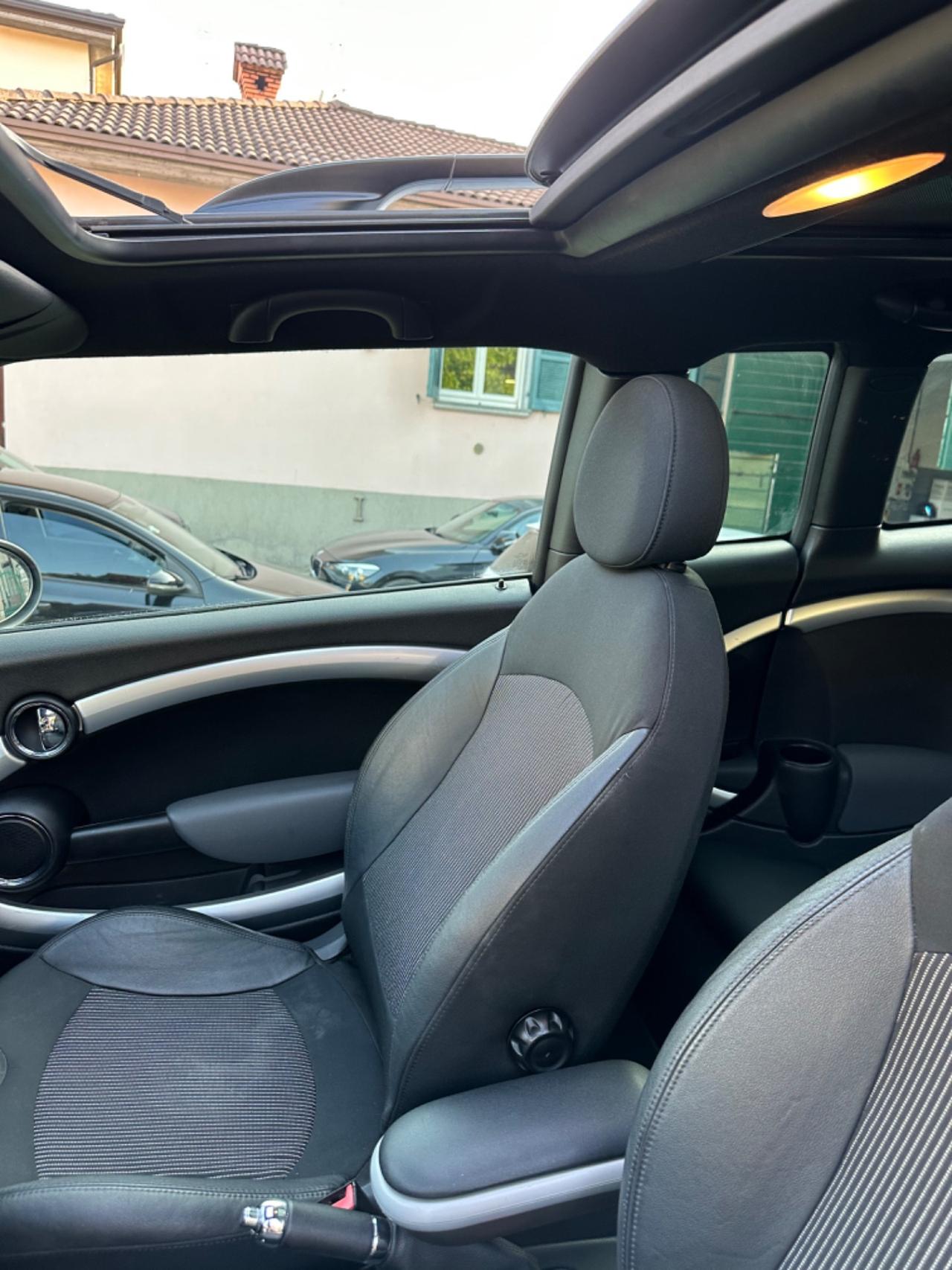 Mini CLUBMAN COOPER D KMCERT UNICOPR TETTO