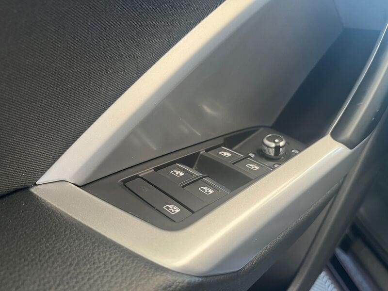 Audi Q3 35 TDI quattro S tronic Business Advanced