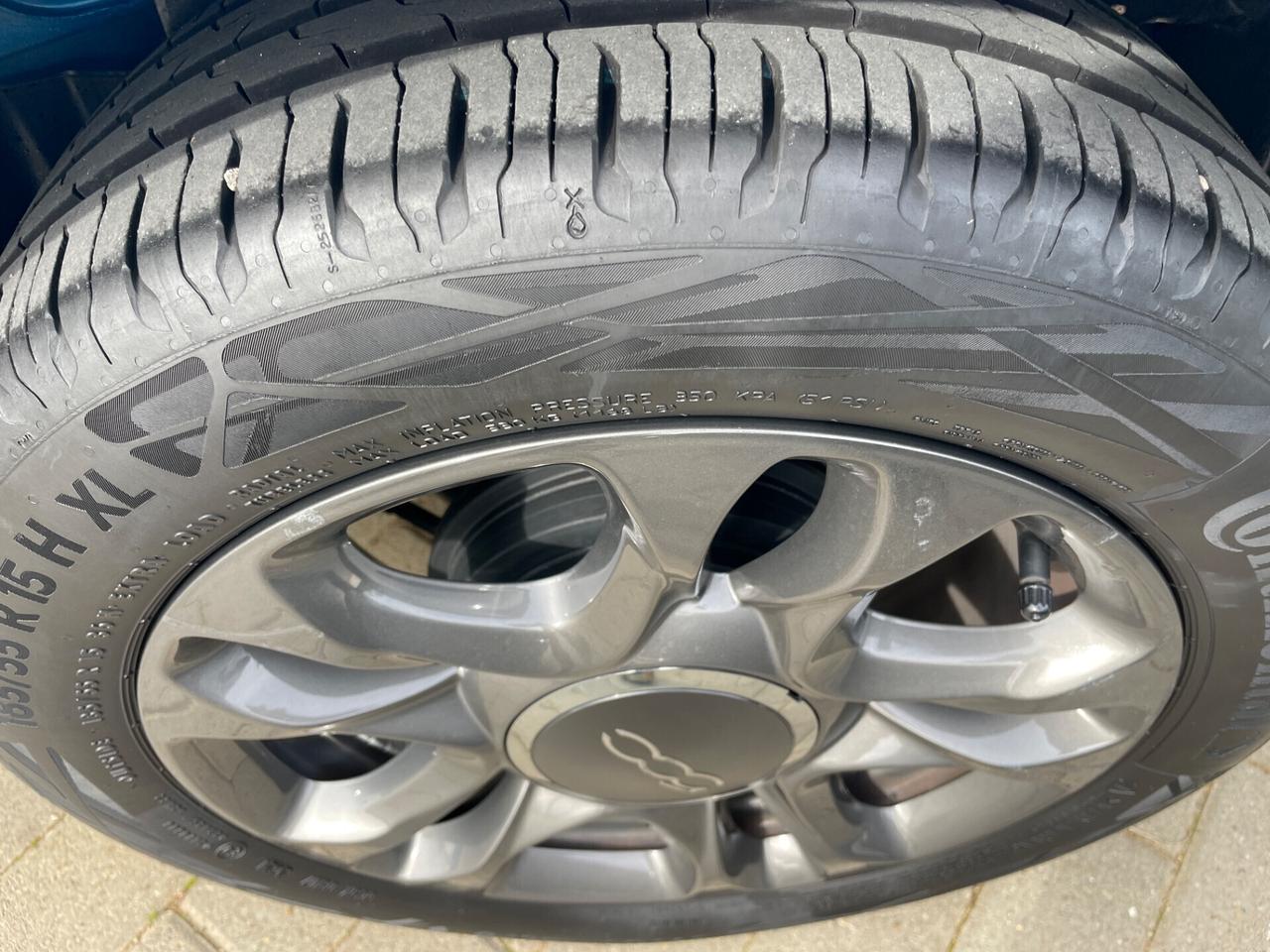 Fiat 500 30000km 1.0 Hybrid Connect-sport led-navigatore-cielo nero