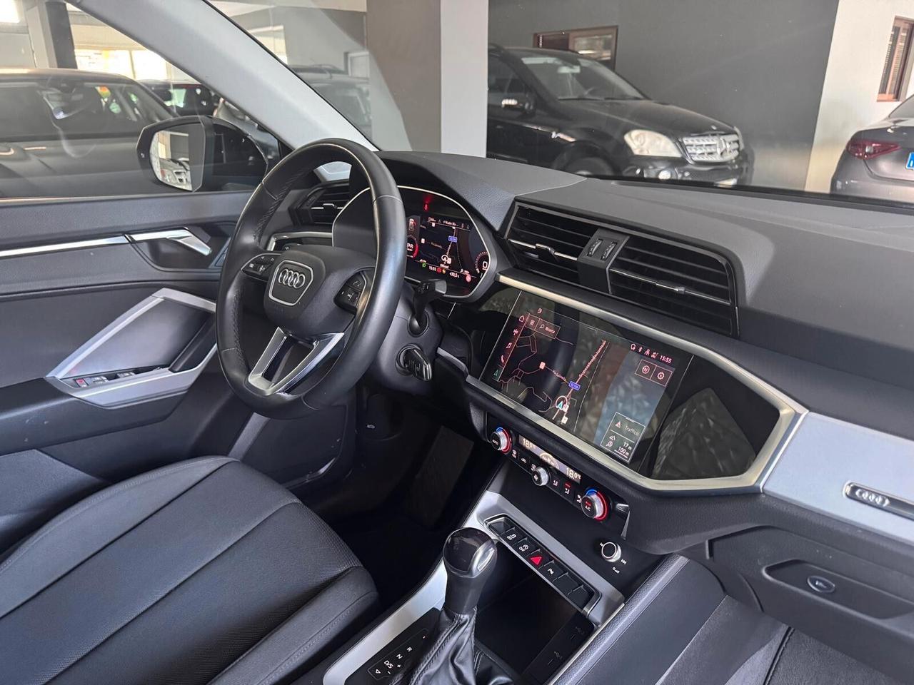 Audi Q3 35 TDI S tronic Business Advanced
