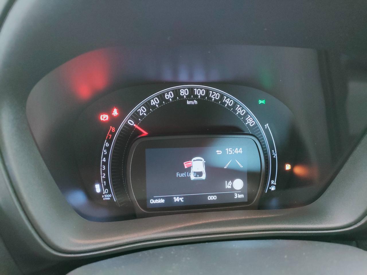 TOYOTA Aygo X 1.0B ACTIVE MT - MY24