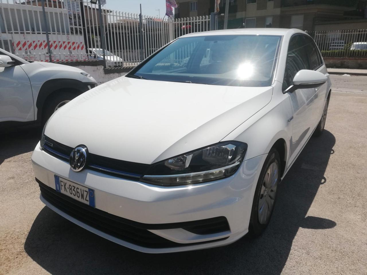 Volkswagen golf 7.5 blumotion euro6d 1.4 tgi nuova