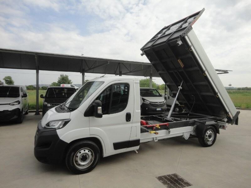 FIAT Ducato (4ª serie) Ducato 35 2.2 Mjt 140CV...