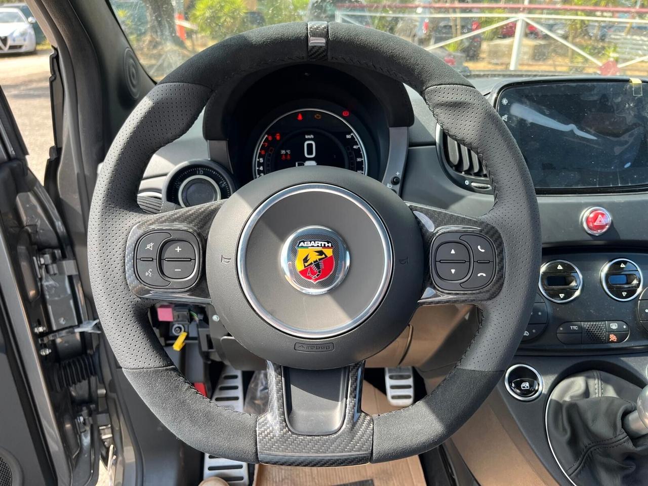 Abarth 695 1.4 Turbo T-Jet 180 CV