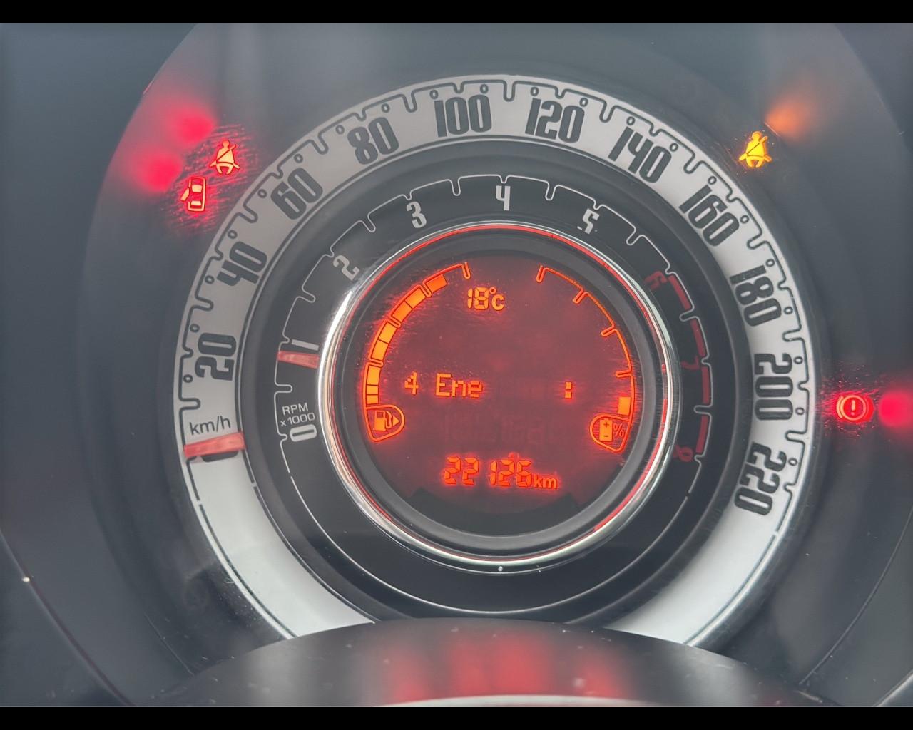 FIAT 500 (2015-2024) - 500 1.0 Hybrid Dolcevita