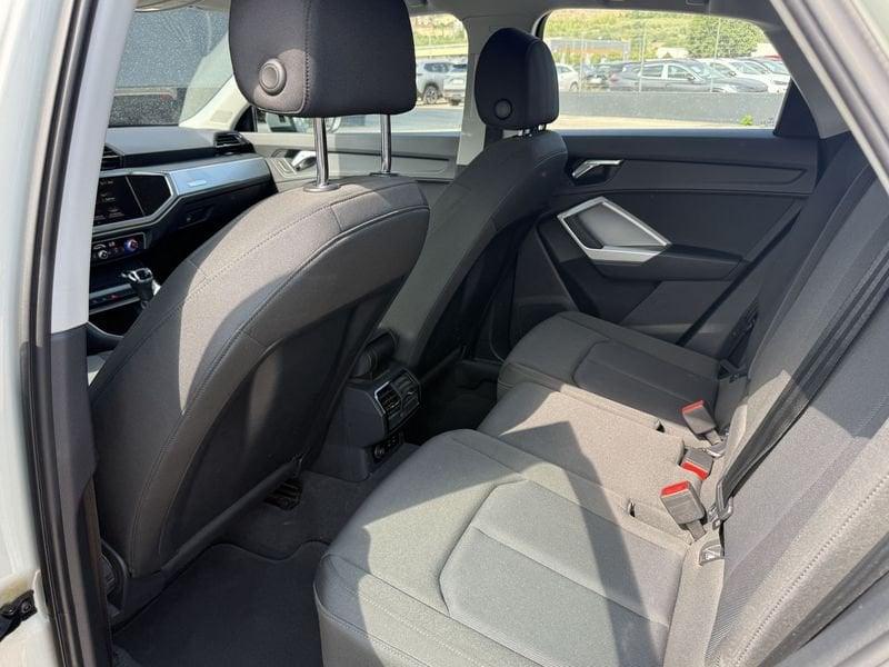 Audi Q3 Sportback 35 TDI S tronic Business Plus