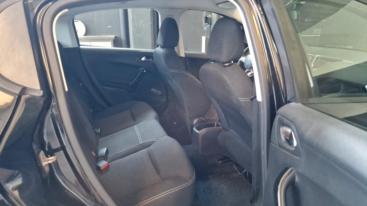 Peugeot 208 BlueHDi 75 5 porte Active