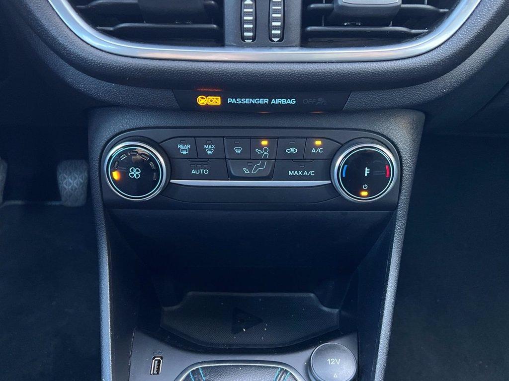 FORD Fiesta 1.0 Ecoboost Hybrid 125 CV 5 porte Titanium del 2022